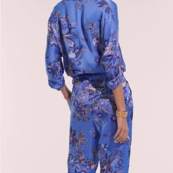 Poupette St Barths blue silk cropped pants. - Picture 1 of 9